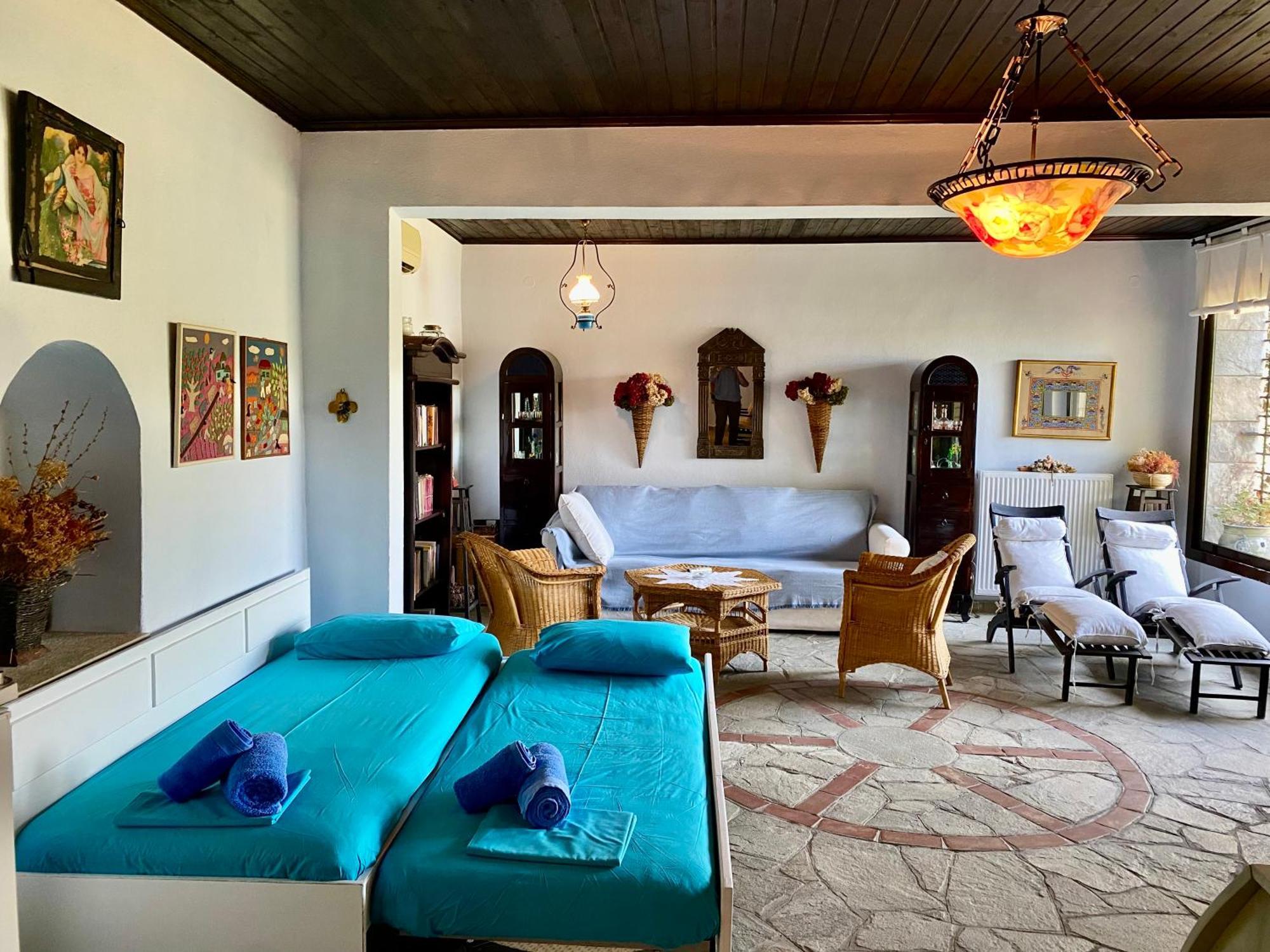 Villa Valia: Traditional Luxurious Residence Пиргадикия Экстерьер фото